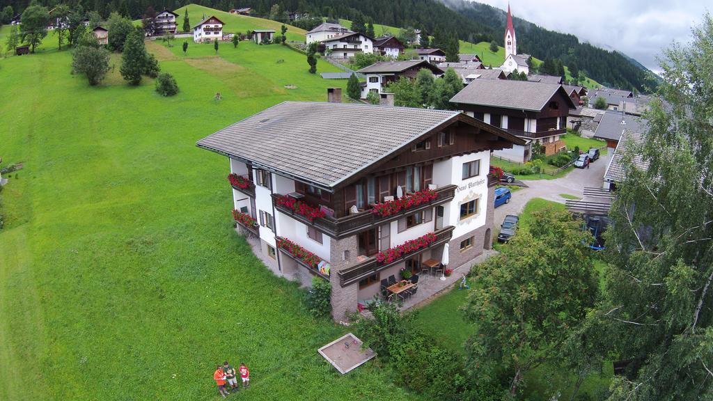 Haus Blatthofer Hotel Sankt Lorenzen im Lesachtal Exterior photo